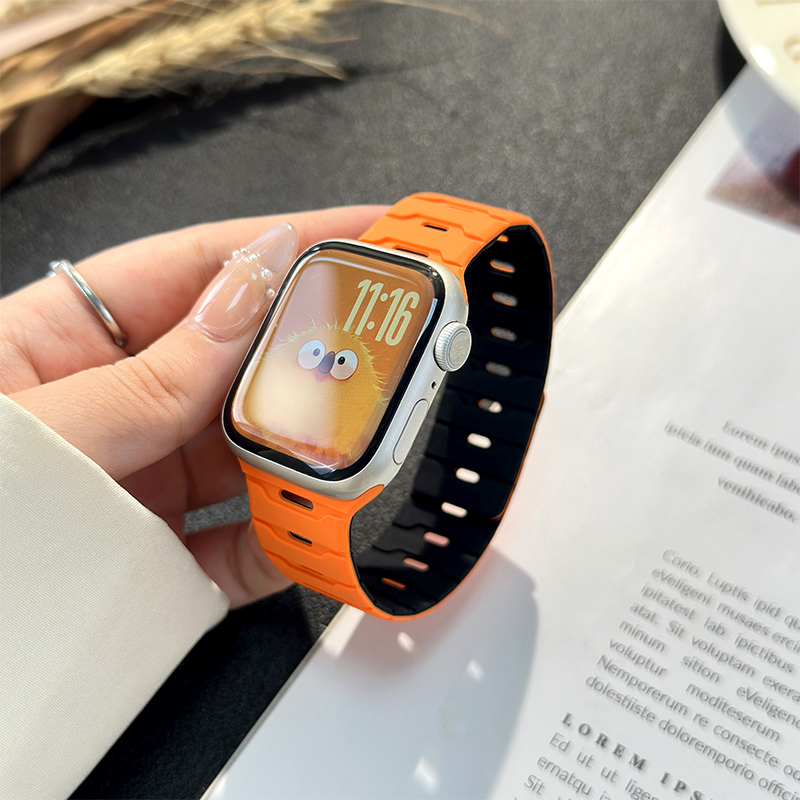 Silicone Magnetic Watch Strap iWatch.Dragon Scale Silicone Magnetic Watch Strap
