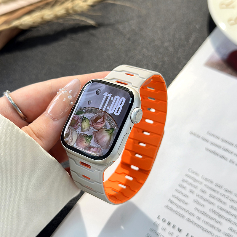 Silicone Magnetic Watch Strap iWatch.Dragon Scale Silicone Magnetic Watch Strap